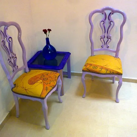بيت ضيافة De Cadi