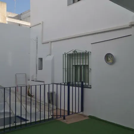 بيت ضيافة De Cadi *